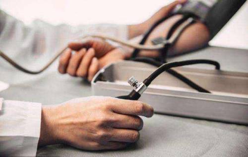 高血压患者的常见症状有哪些