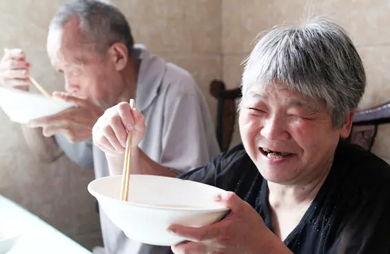哪些饮食习惯有助老人长寿