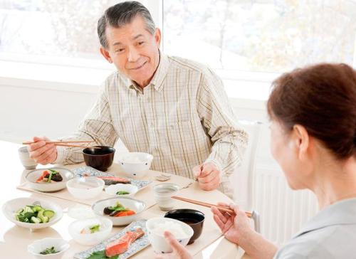 老年冬季疾病的饮食防治方法有哪些