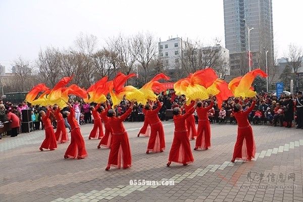 西安市未央区举办2019年健康快乐进社区大拜年活动