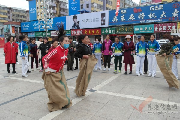 喜迎国庆、中秋“双节”：扎兰屯市文体嘉年华趣味活动祝福祖国【组图】